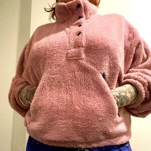 Dusty rose pullover fleece